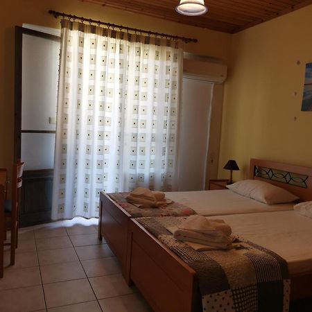Iris Studios Ayios Nikitas Bagian luar foto