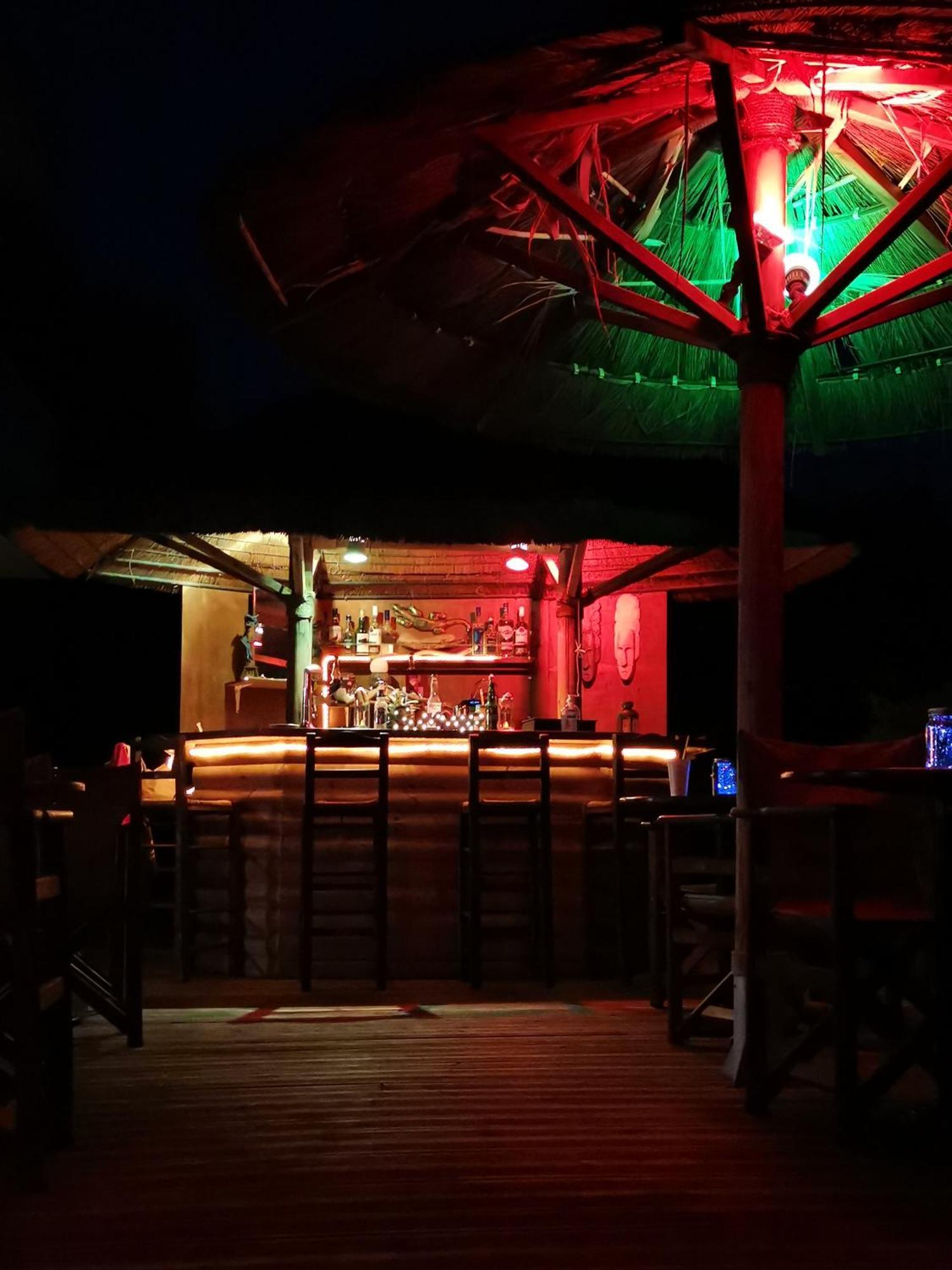 Iris Studios Ayios Nikitas Bagian luar foto