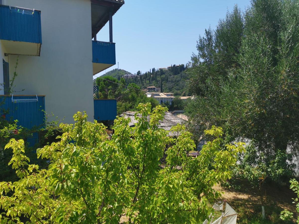 Iris Studios Ayios Nikitas Bagian luar foto