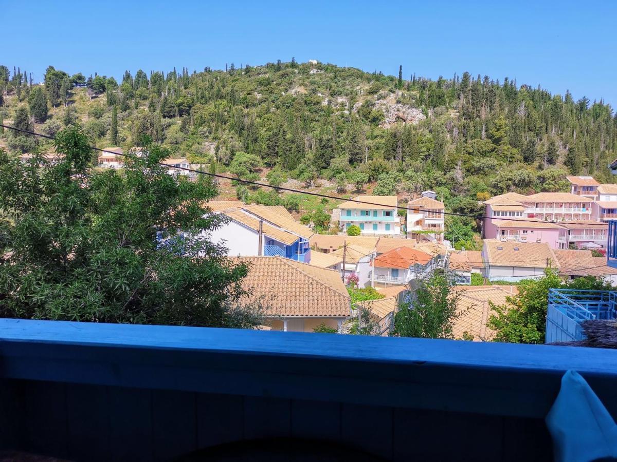 Iris Studios Ayios Nikitas Bagian luar foto