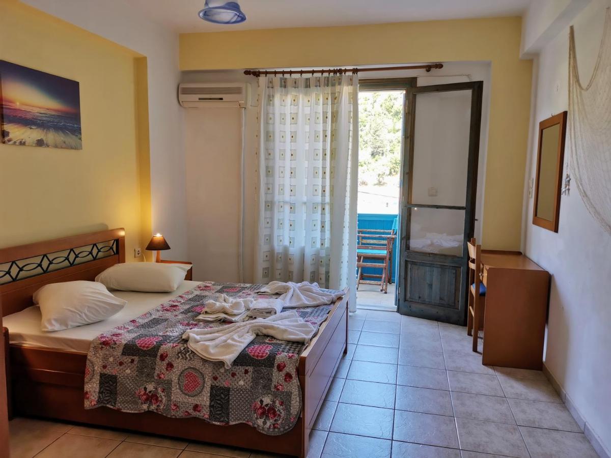 Iris Studios Ayios Nikitas Bagian luar foto