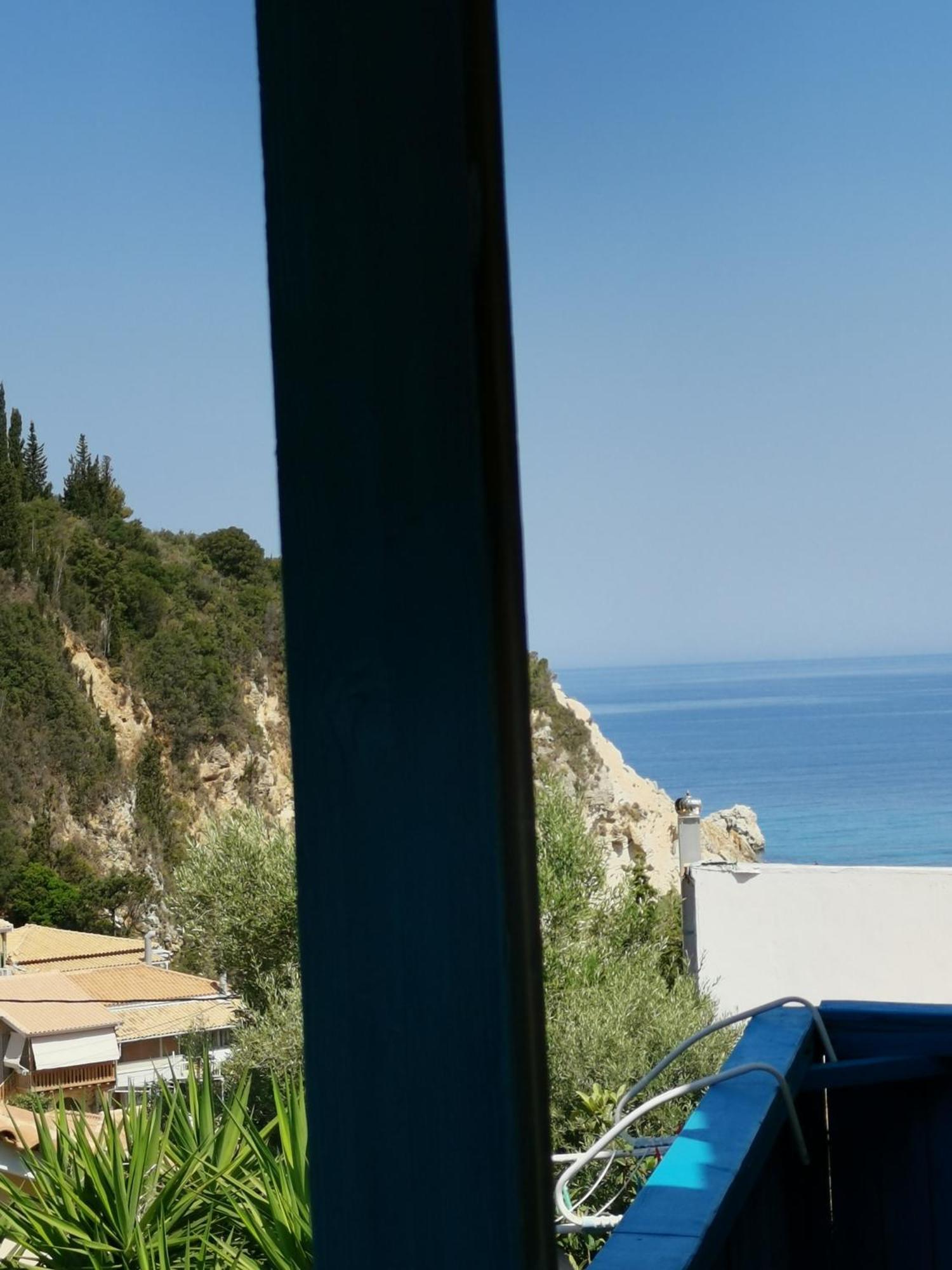 Iris Studios Ayios Nikitas Bagian luar foto