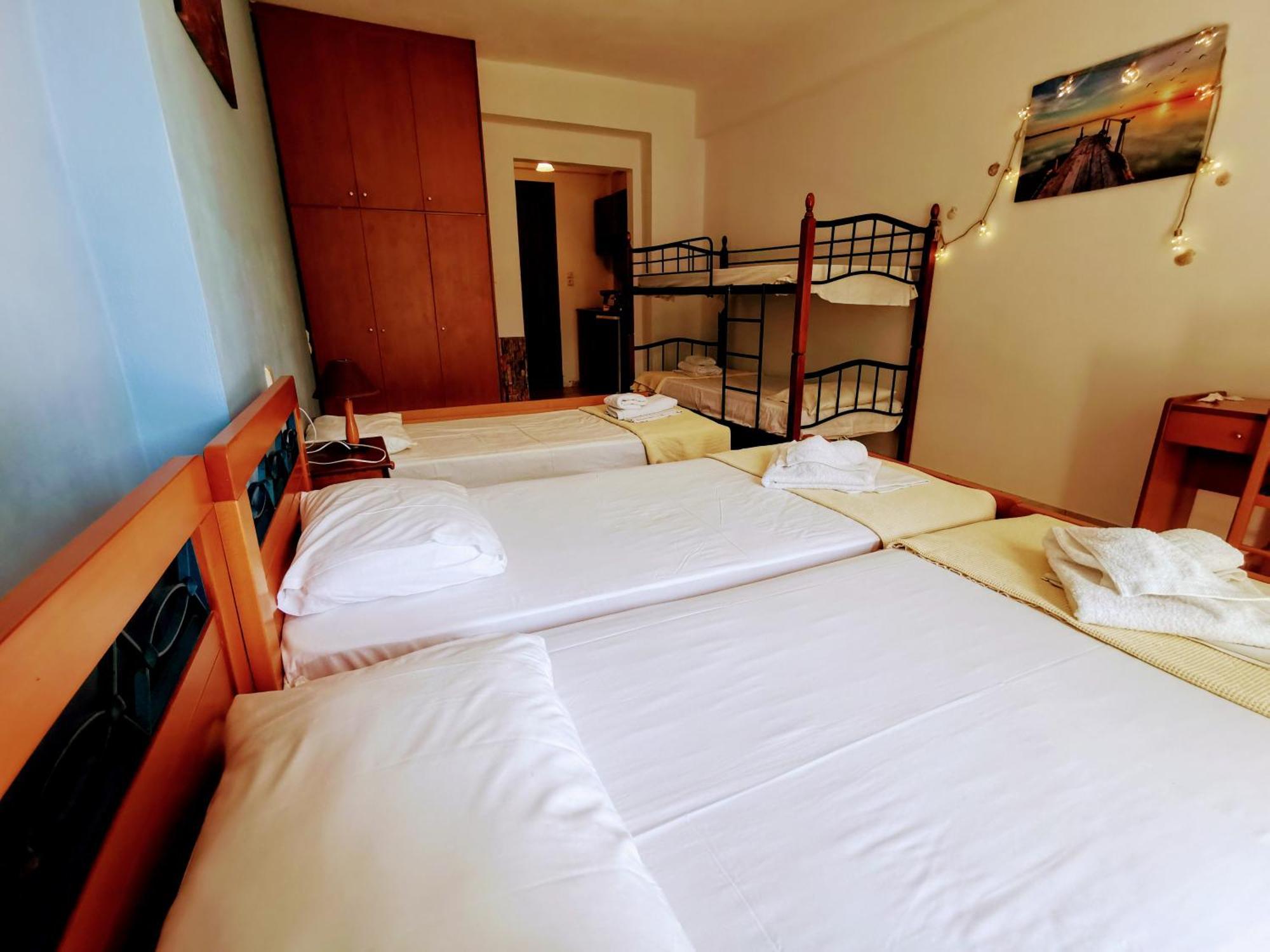Iris Studios Ayios Nikitas Ruang foto