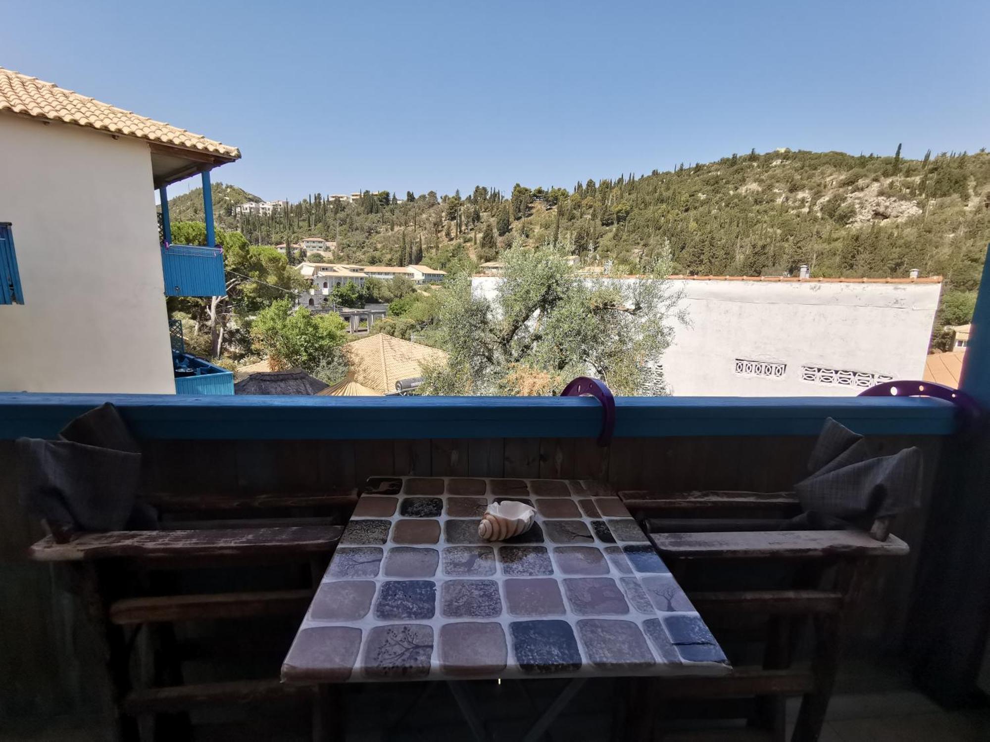 Iris Studios Ayios Nikitas Bagian luar foto