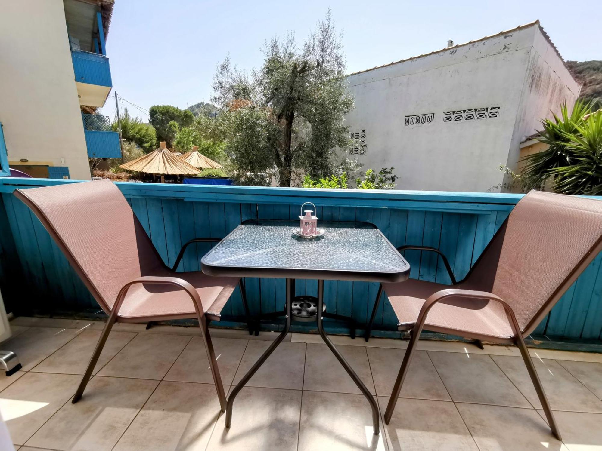 Iris Studios Ayios Nikitas Ruang foto