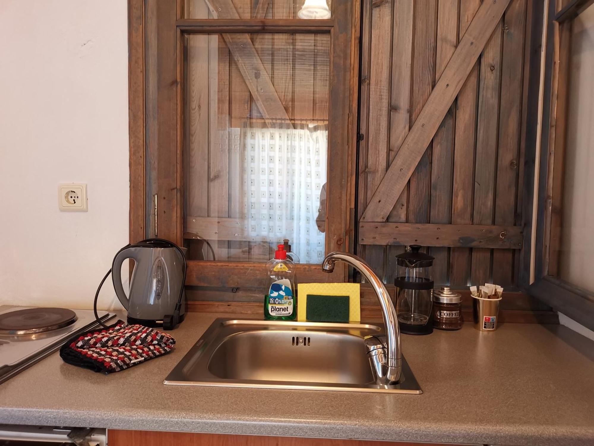 Iris Studios Ayios Nikitas Bagian luar foto