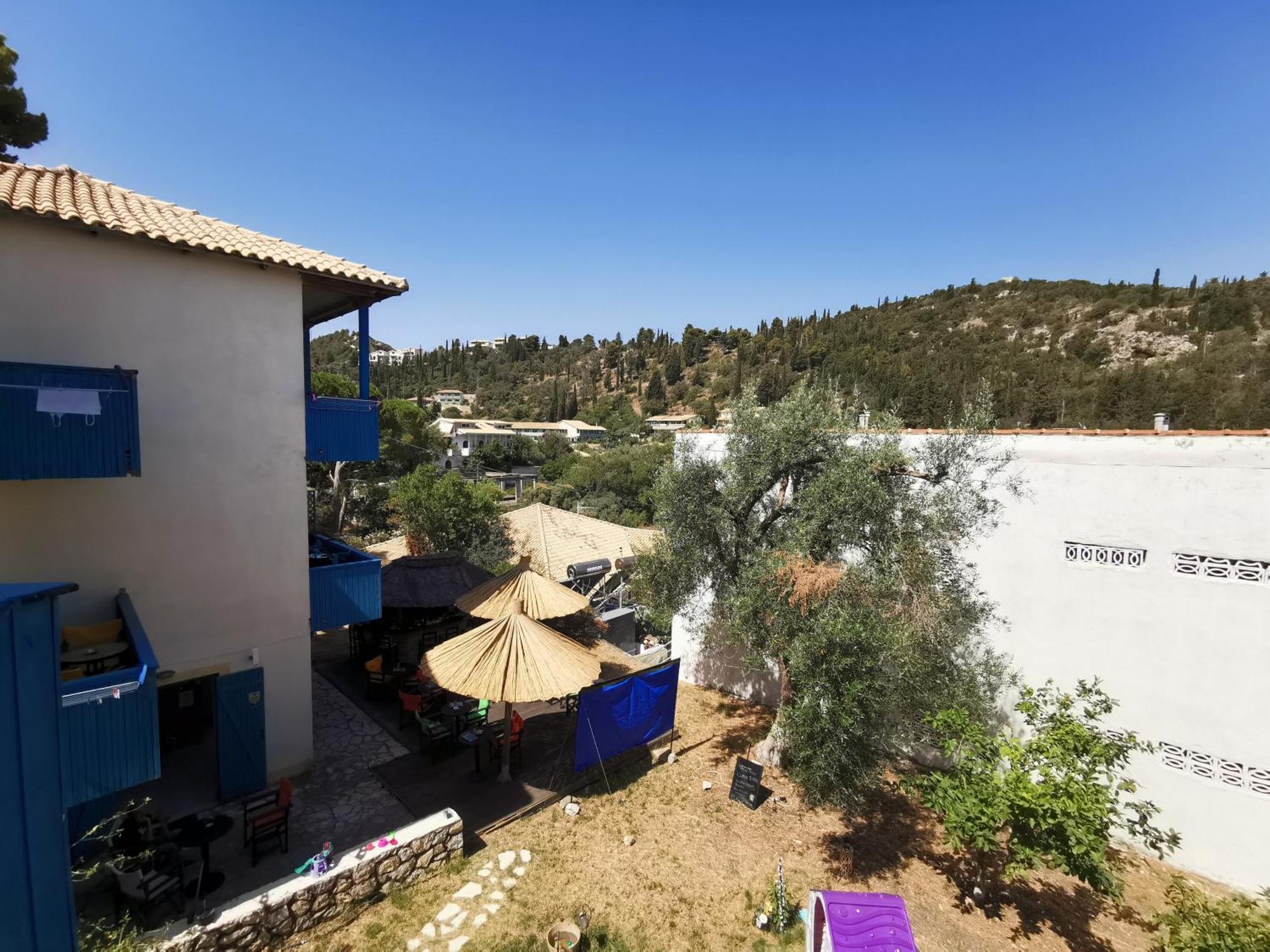 Iris Studios Ayios Nikitas Bagian luar foto