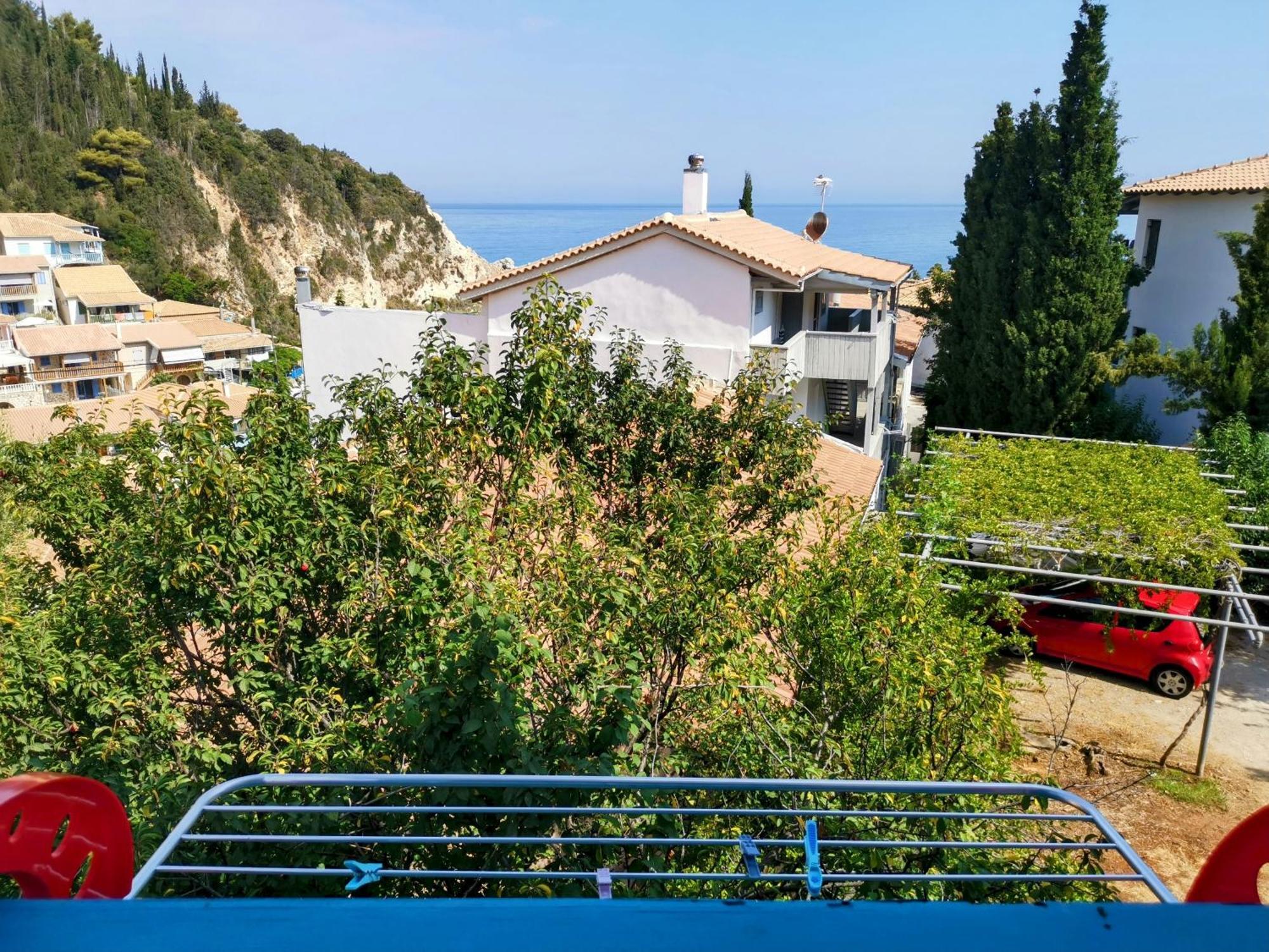 Iris Studios Ayios Nikitas Bagian luar foto